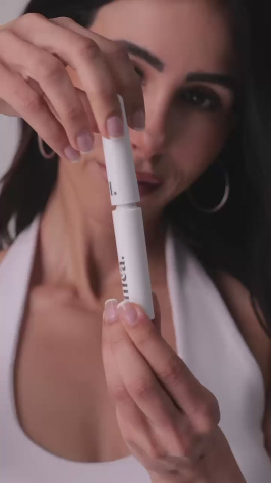 VoluBrow Laminating Gel | Long-Lasting Brow Hold